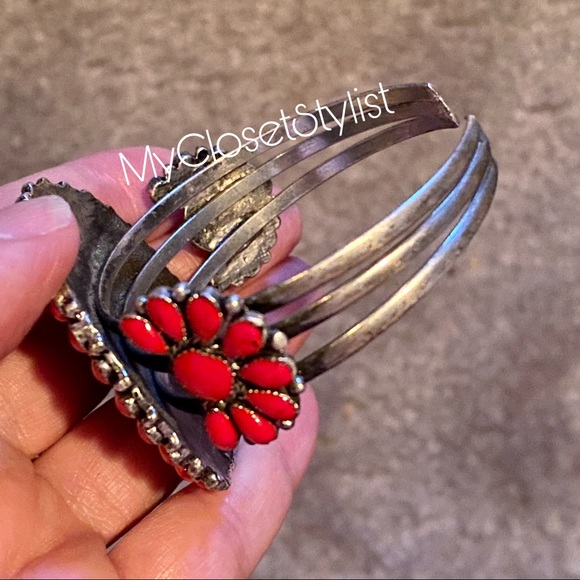 FREE PEOPLE Coral Cluster Cuff Statement Bracelet! - Picture 5 of 7